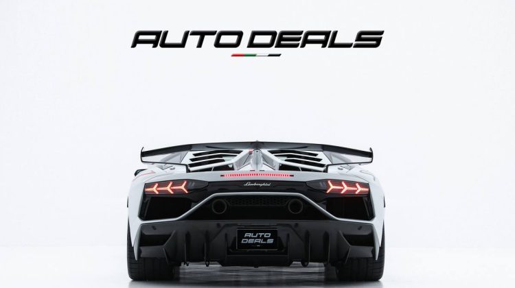 2019 Lamborghini Aventador SVJ Coupe | GCC – Service Contract