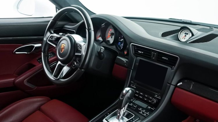 2017 Porsche 911 Turbo S | GCC