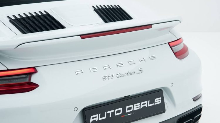 2017 Porsche 911 Turbo S | GCC