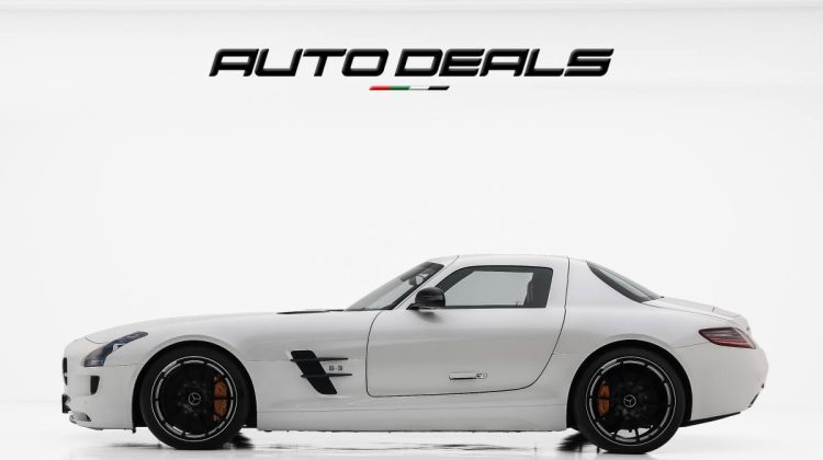 2012 Mercedes Benz SLS AMG COUPE | GCC | Fully Loaded | Perfect Condition | 6.2L V8