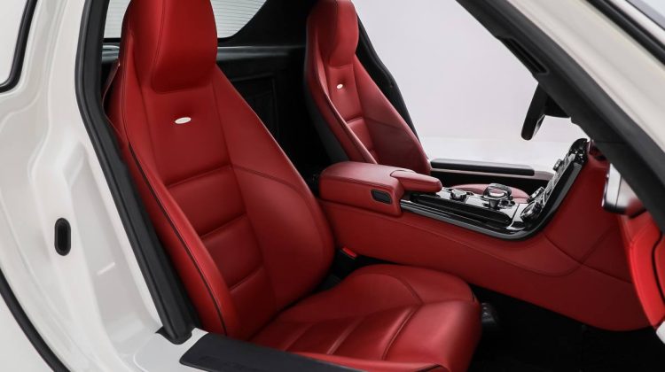 2012 Mercedes Benz SLS AMG COUPE | GCC | Fully Loaded | Perfect Condition | 6.2L V8