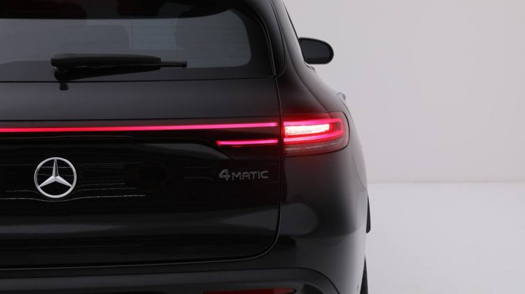 2021 Mercedes Benz EQC 400 4Matic | GCC | Warranty | Service Contract | Fully Loaded