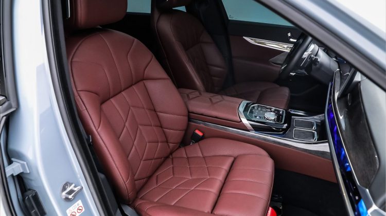 2023 BMW 735 Induvigual | GCC | Warranty | Service Contract | Low Mileage | 3.0 i6