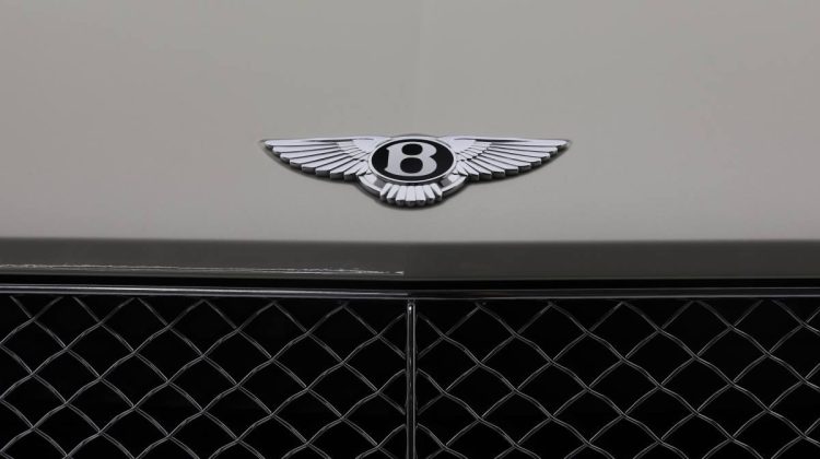 2021 Bentley Bentayga Mulliner V8 | GCC | Full Option | Excellent Condition | 4.0L V8