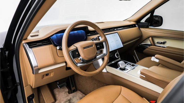2023 Range Rover Vouge SV Autobiography Long Wheel Base Urban Kit | Low Mileage | Best in Class