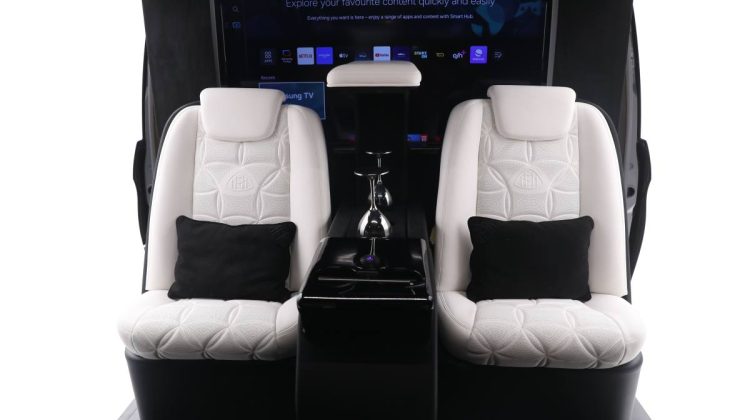 2023 Mercedes Benz Viano V250 Maybach | GCC | Brand New | VIP Luxurious Van | 2.0L i4